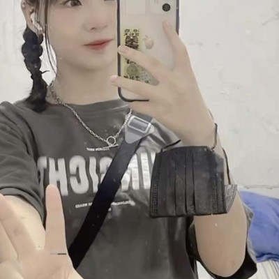 母狗求我幹她