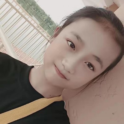 丁晓艺的自拍照
