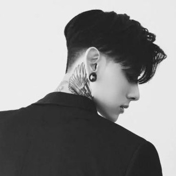 yige998's avatar
