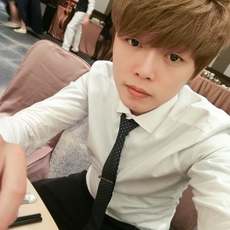 love5962052's avatar