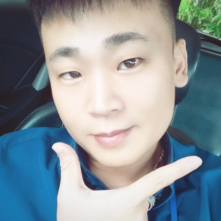 zhenweiy's avatar