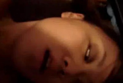 越南妹妹淫水直流渴望被插爽到翻白眼