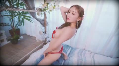 國産麻豆AV 麻豆女神微愛視頻 全新麻豆女神 妮妮 超會撩 上搓下揉等你開戰