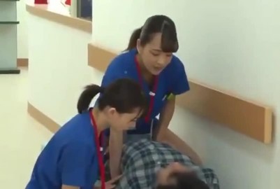 食堂被下了壯陽要了需要護士救助