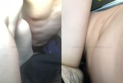 和老婆在車上電話進來