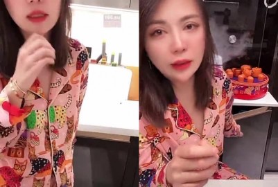 抖音 倩含 真空直播抖友瘋狂叫她彎身子 - 黑料不打烊
