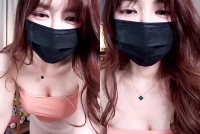 超有力的腰~情欲主播熱舞展現姣好身材~“哥哥多抖點-網紅主播