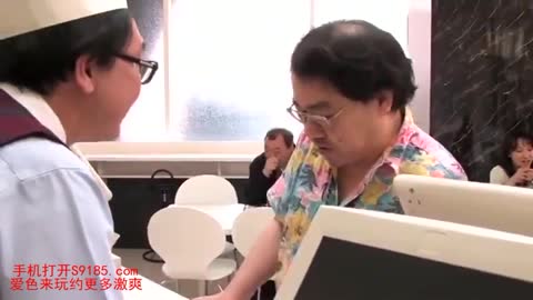 被操得精彩了居然來了客人