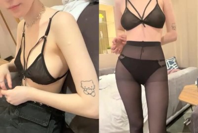 探花美女蜜桃奶老外後入啪啪啪