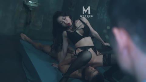 國產AV 麻豆傳媒 性犯罪者牢房 監獄女王的寵物性奴 夏晴子