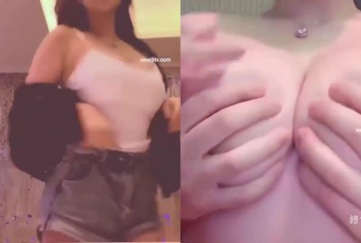 巨乳女友 給揉超騷夠放開