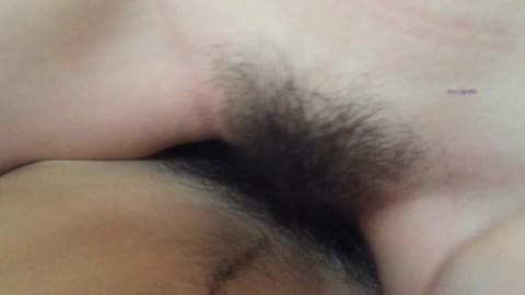 快點操我逼,但不要射里面!