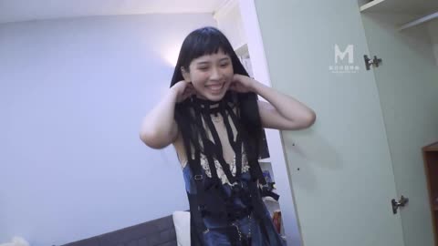 MTVQ1-EP15 突襲女優家-突襲部隊闖空門！塞著跳蛋取外送超害羞！