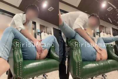 日本地下偶像被男友剪破牛仔褲，狂尻嫩B淫水狂噴