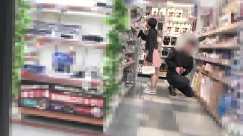 純白Tバック食い込みお姉さんと2台持ちでリアタイ視聴を楽しむ協力者 編