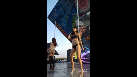 TW 廟會鋼管辣妹 show (201)