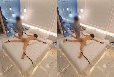 綁在床上、毆打