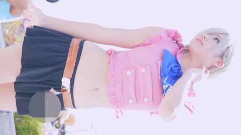 超キュートなレイヤーさんのミニスカコスプレ コミケ パンチラ