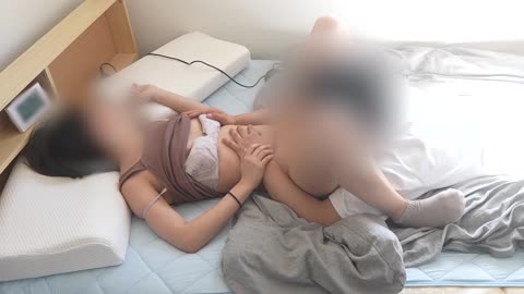 【YUU】【結婚1ヶ月前の婚約者ちゃんと彼氏が仕事中にお家で密会】（1時間43分）  来月、2年間同棲した同い年の彼と結婚するRちゃん（25歳）。