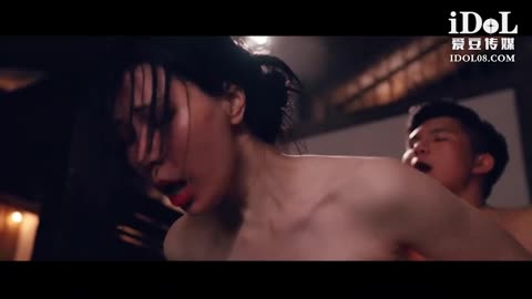 國產AV 愛豆傳媒 人妻爬上同事床 綠奴老公喜得娃 莉娜