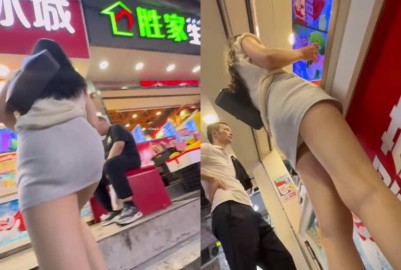【抄底】XS叔叔抄底打光掀裙系列 (10)