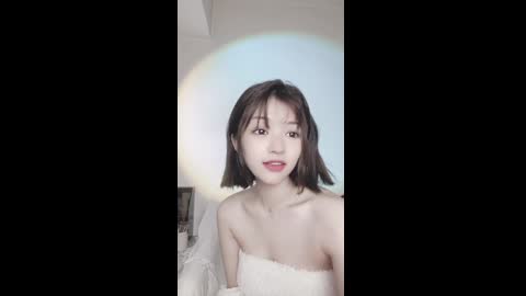 【小絮絮】绝对让你看一眼就会爱上的极品女神 逆天颜值 比明星都要美 顶级尤物
