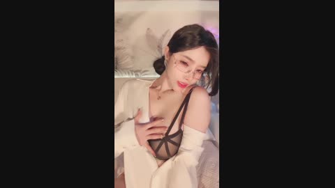 【若汐】第二弹 维纳斯女神，极品名媛，漂亮御姐，自慰高潮喷水，脸穴同框，销魂呻吟，满满撸点-3