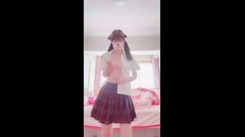 大學生巨乳萌妹 【一隻桃桃】 寢室裸舞 (16)