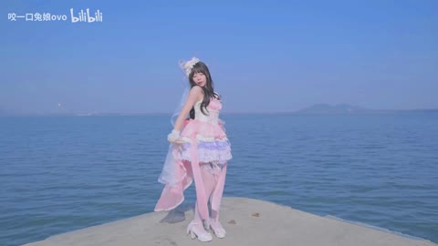 B站福利姬【咬一口兔娘】 (3)